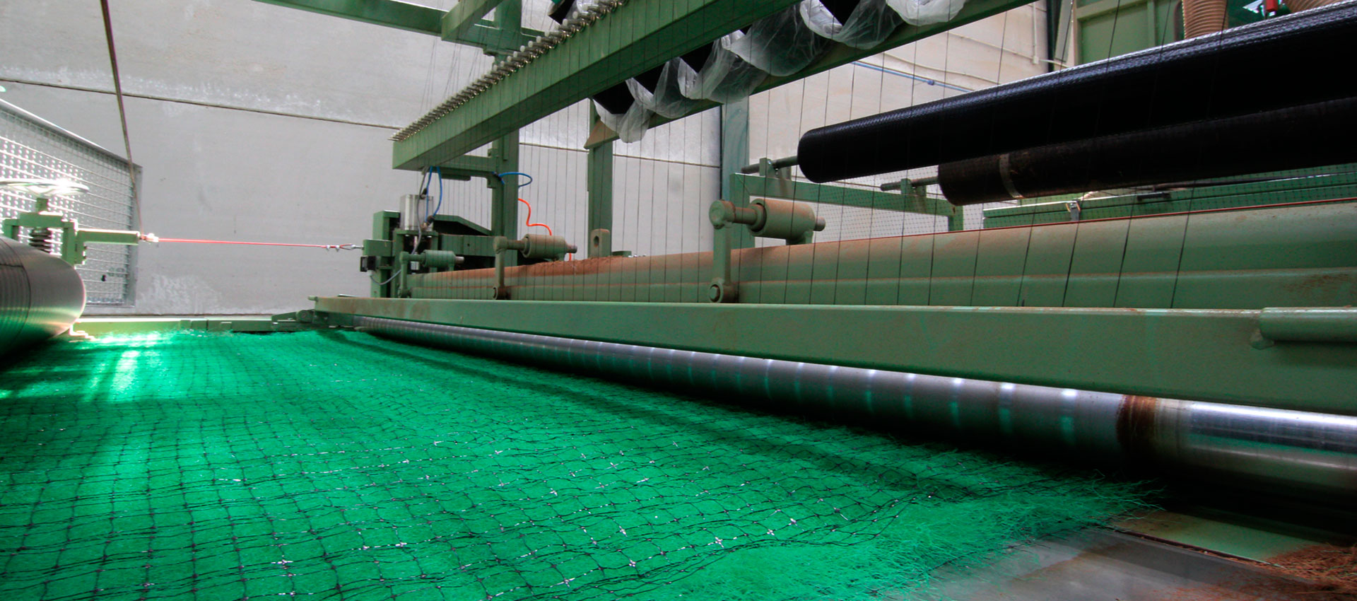 Máquina para fabricar mantas orgánicas